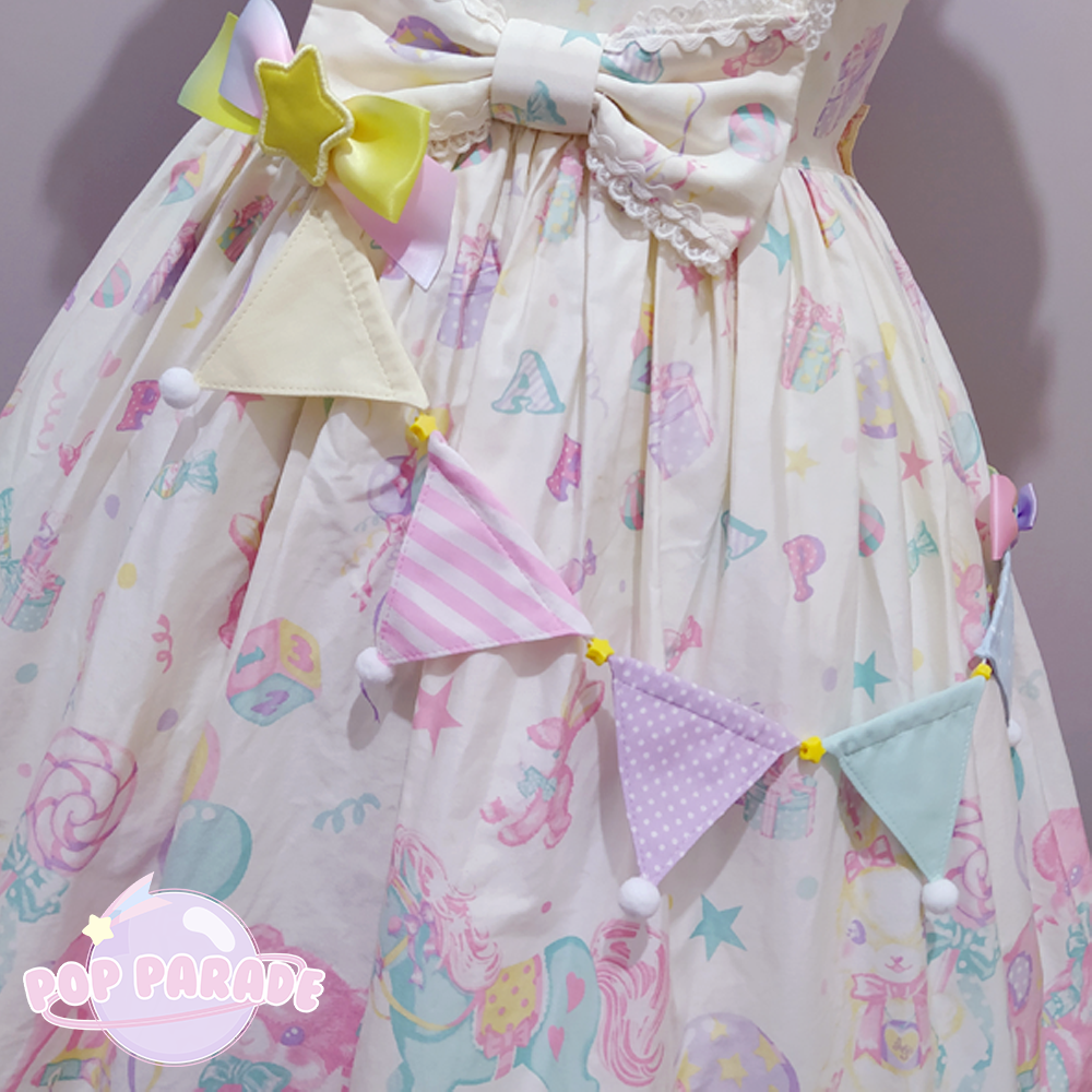 Carnival Garland ♡ Brooch (Pastel Ribbon)